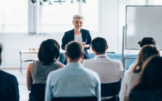 UE Germany | Bachelor (B.Sc.) | Business & Industry (dual)